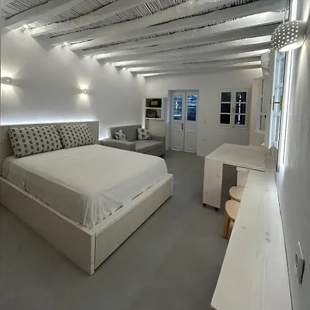Cozy Paros *