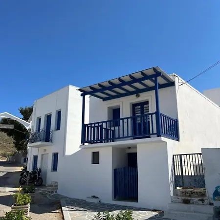 Cozy Paros
