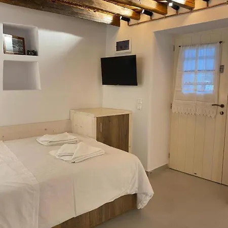 Cozy Paros *